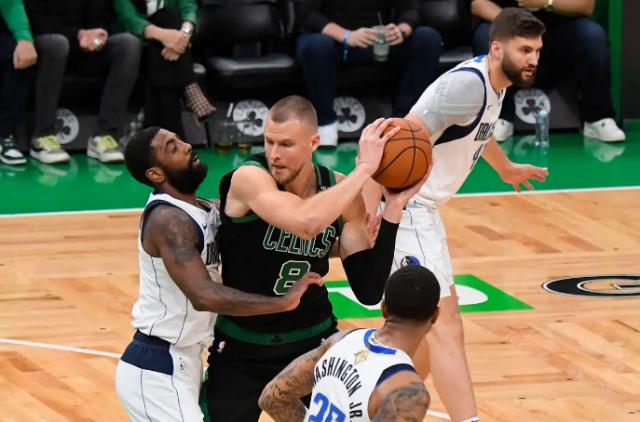 开云app-绿军扼杀悬念还靠波神?没他内线崩塌 G5或复出