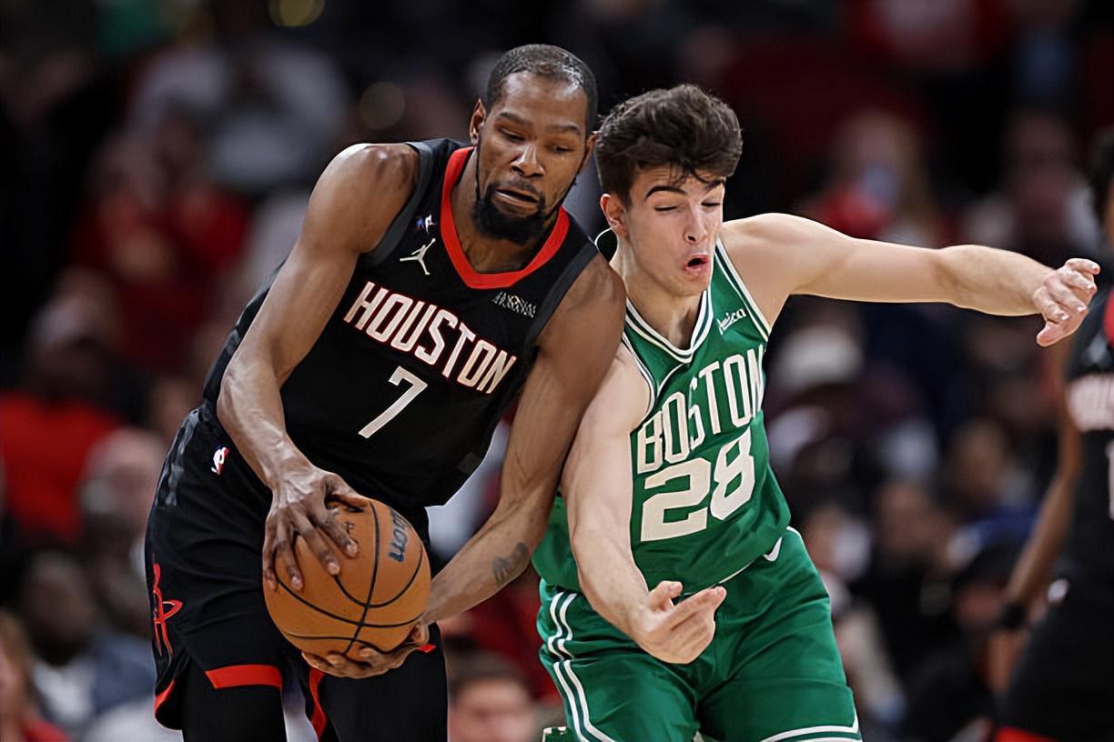 开云体育入口-火箭全队的进攻都一片混乱,连杜兰特的手感都出现了明显的下滑?